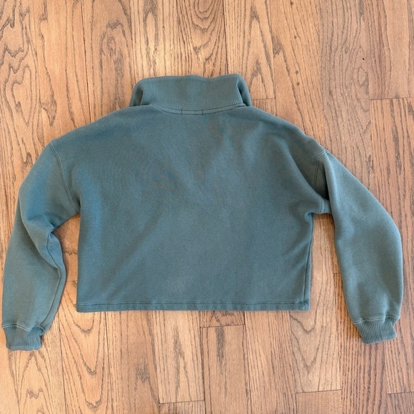 Z Supply Women’s Soho Fleece Weekender Cropped Sweatshirt Calypso Green X-Small - Picture 13 of 13